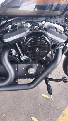 HARLEY-DAVIDSON-SPORTSTER IRON 883-2018