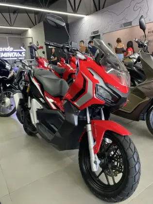 HONDA ADV 