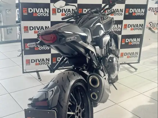 HONDA-CB 1000R BLACK EDITION ABS HONDA-CB 1000R BLACK EDITION ABS-2022