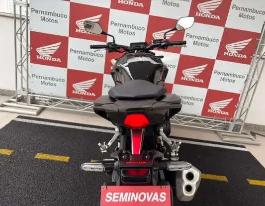 HONDA-CB 500 HORNET-2025