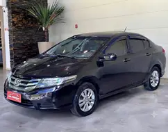HONDA CITY 1.5 LX 16V FLEX 4P MANUAL HONDA CITY 1.5 LX 16V FLEX 4P MANUAL