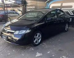HONDA CIVIC 1.8 LXS 16V FLEX 4P AUTOMÁTICO HONDA CIVIC 1.8 LXS 16V FLEX 4P AUTOMÁTICO