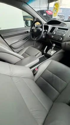 HONDA CIVIC 1.8 LXS 16V FLEX 4P AUTOMÁTICO