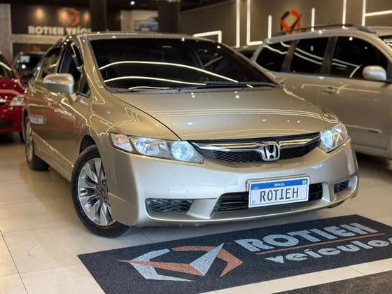 HONDA CIVIC 1.8 LXL 16V FLEX 4P MANUAL