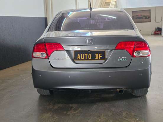 HONDA-CIVIC-1.8 LXS 16V FLEX 4P MANUAL HONDA-CIVIC-2009