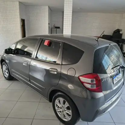 HONDA-FIT-2012