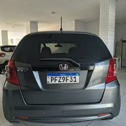 HONDA-FIT-2012