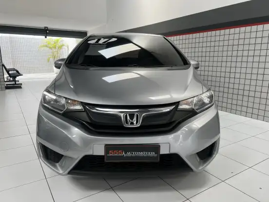 HONDA-FIT-2016