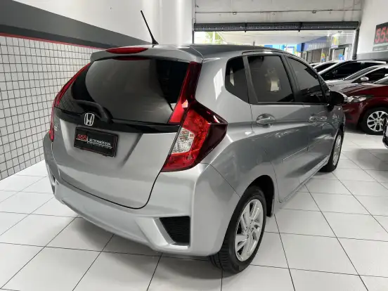HONDA-FIT-2016