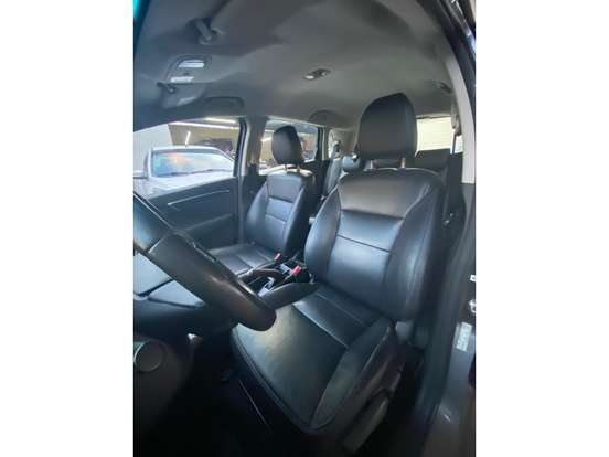 HONDA-FIT-2016