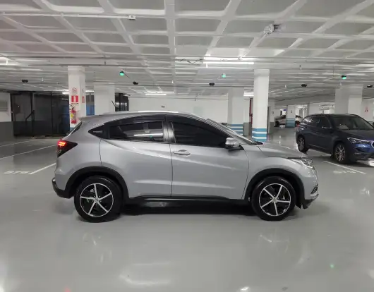 HONDA-HR-V-2019