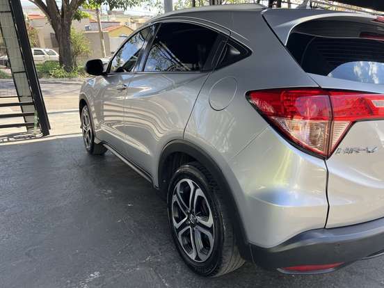 HONDA-HR-V-2015