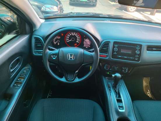 HONDA-HR-V-1.8 16V FLEX LX 4P AUTOMÁTICO HONDA-HR-V-2017