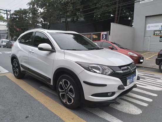 HONDA-HR-V-2016
