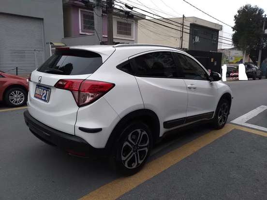 HONDA-HR-V-1.8 16V FLEX LX 4P MANUAL HONDA-HR-V-2016