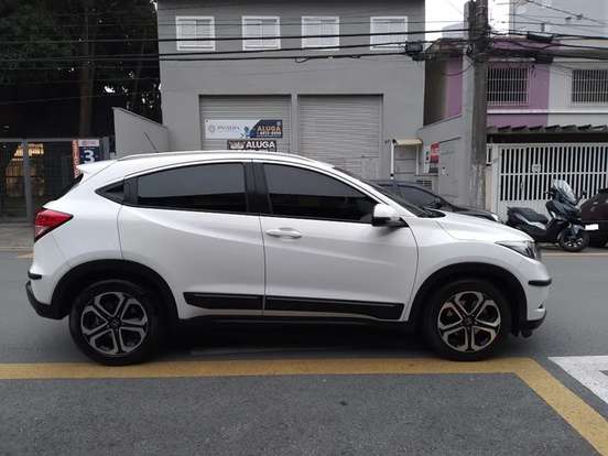 HONDA-HR-V-1.8 16V FLEX LX 4P MANUAL HONDA-HR-V-2016