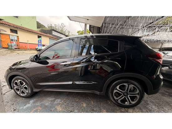 HONDA-HR-V-1.8 16V FLEX TOURING 4P AUTOMÁTICO HONDA-HR-V-2017