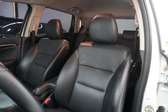 HONDA-WR-V-2019