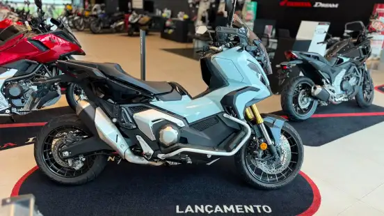 HONDA-X-ADV-2024