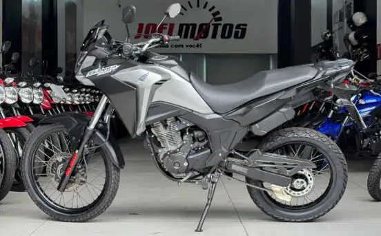 HONDA-XRE 300 SAHARA-2024