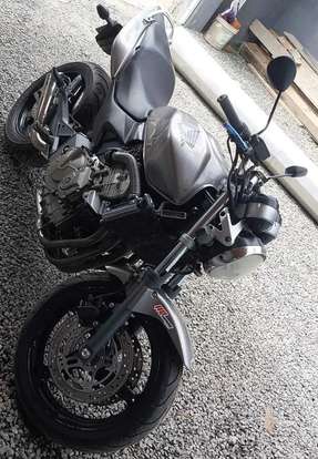 HONDA-CB 600F HORNET-2006