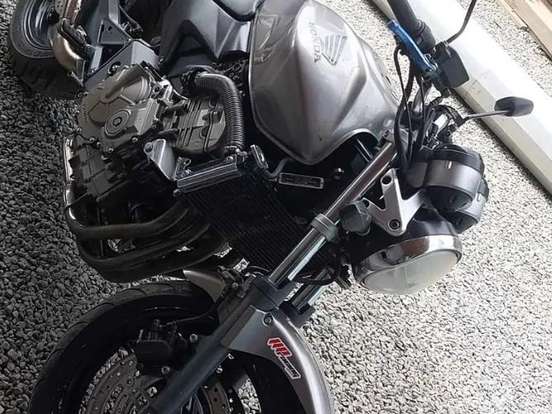 HONDA-CB 600F HORNET HONDA-CB 600F HORNET-2006
