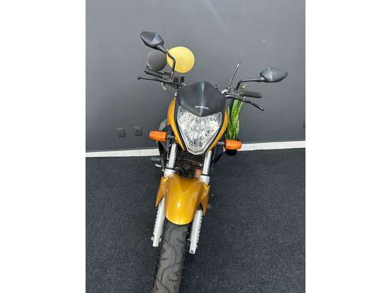 HONDA-CB 300R-2010