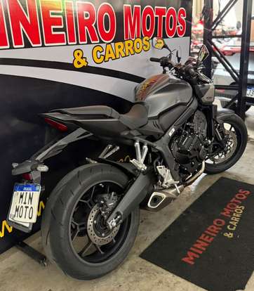 HONDA-CB 650R E-CLUTCH-2025