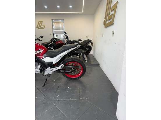HONDA-CB TWISTER-2022
