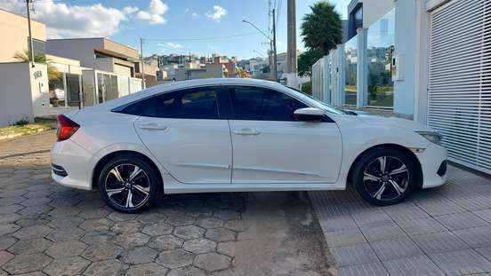 HONDA-CIVIC-2017