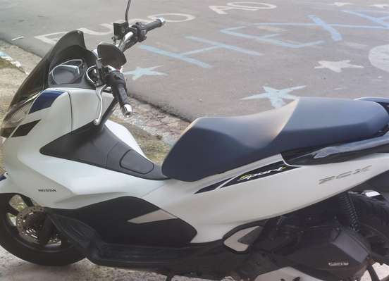 HONDA-PCX-2022