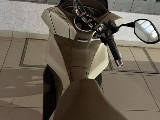 HONDA-PCX DLX HONDA-PCX DLX-2019