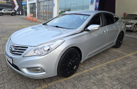 HYUNDAI AZERA 3.0 MPFI GLS V6 24V GASOLINA 4P AUTOMÁTICO