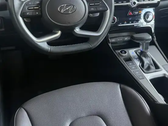 HYUNDAI-CRETA-1.0 TGDI FLEX PLATINUM AUTOMÁTICO HYUNDAI-CRETA-2023