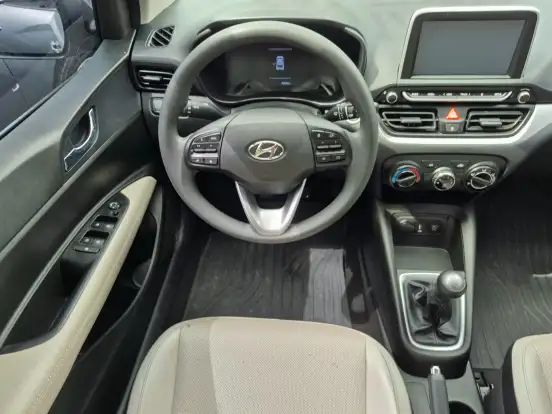 HYUNDAI-HB20-2022