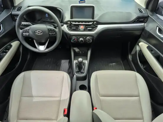 HYUNDAI-HB20-2022