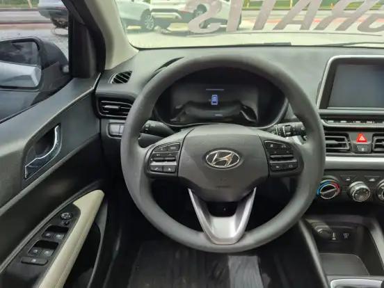 HYUNDAI-HB20-2022