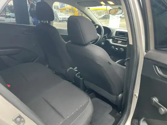 HYUNDAI-HB20-2022