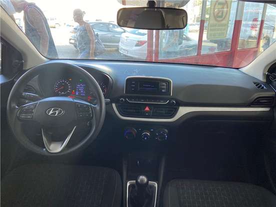 HYUNDAI-HB20-2022