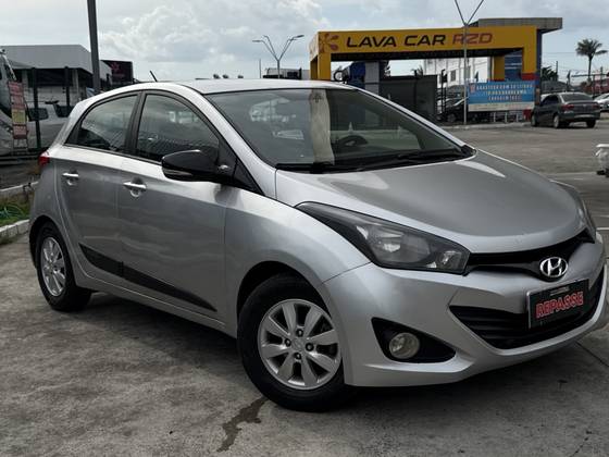 HYUNDAI HB20 1.0 COMFORT 12V FLEX 4P MANUAL