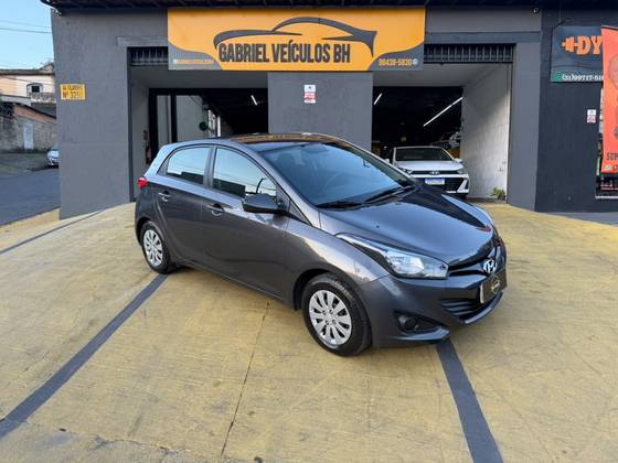 HYUNDAI HB20 1.6 COMFORT PLUS 16V FLEX 4P MANUAL