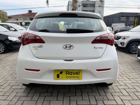 HYUNDAI-HB20-1.6 COMFORT STYLE 16V FLEX 4P MANUAL HYUNDAI-HB20-2014