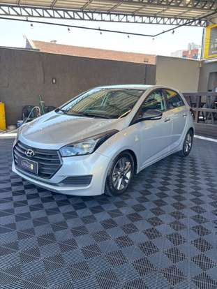 HYUNDAI-HB20-2018