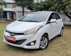 HYUNDAI HB20 1.6 PREMIUM 16V FLEX 4P MANUAL HYUNDAI HB20 1.6 PREMIUM 16V FLEX 4P MANUAL