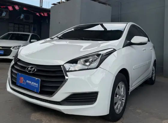 HYUNDAI HB20S 1.6 COMFORT PLUS 16V FLEX 4P AUTOMÁTICO
