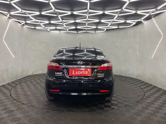 HYUNDAI-HB20S-2014