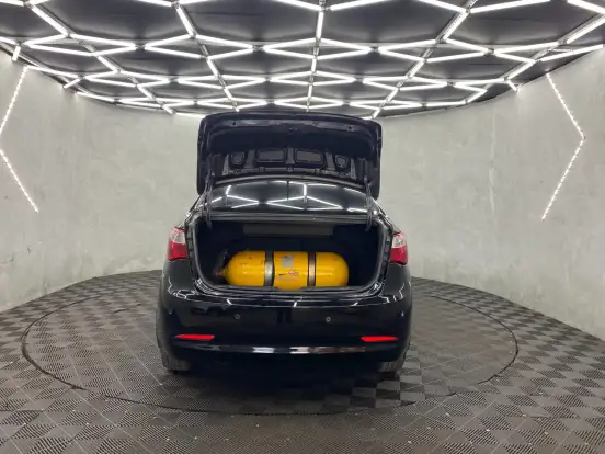 HYUNDAI-HB20S-2014