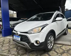 HYUNDAI HB20X 1.6 16V STYLE FLEX 4P AUTOMÁTICO HYUNDAI HB20X 1.6 16V STYLE FLEX 4P AUTOMÁTICO