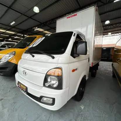 HYUNDAI-HR-2.5 LONGO SEM CAÇAMBA 4X2 16V 130CV TURBO INTERCOOLER DIESEL 2P MANUAL HYUNDAI-HR-2019