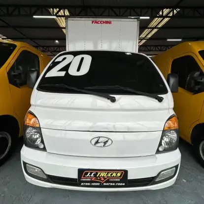 HYUNDAI-HR-2.5 LONGO SEM CAÇAMBA 4X2 16V 130CV TURBO INTERCOOLER DIESEL 2P MANUAL HYUNDAI-HR-2019